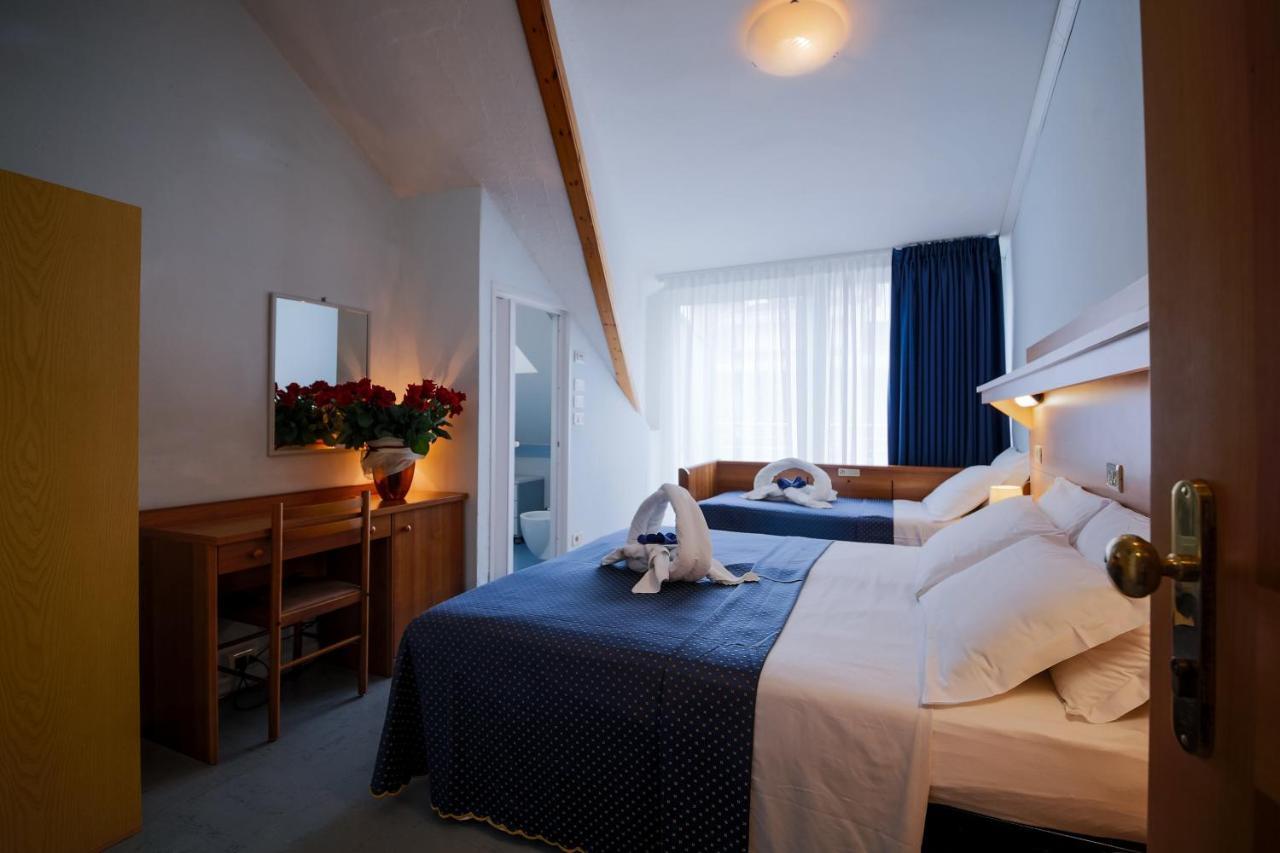 Mimosa Hotel 3*
